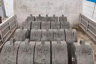 沖擊破碎機(jī)錘頭易損壞怎么辦?注意3個(gè)地方,問(wèn)題迎刃而解!